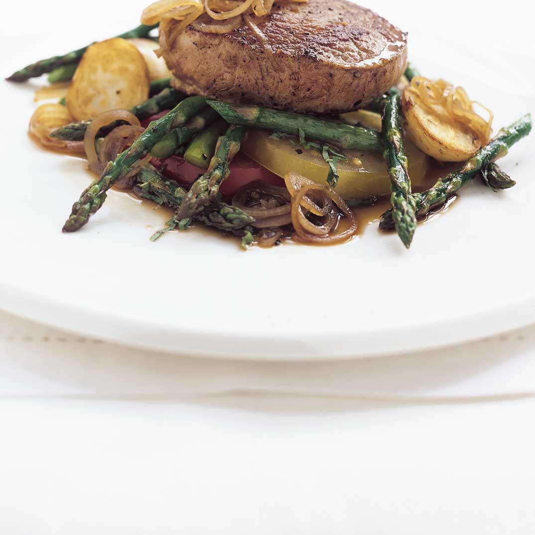 Veal Medallions with Fresh Tomatoes, Shallots and Asparagus
